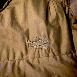 North face jacket black on black, very comfortable X-Large in size.
